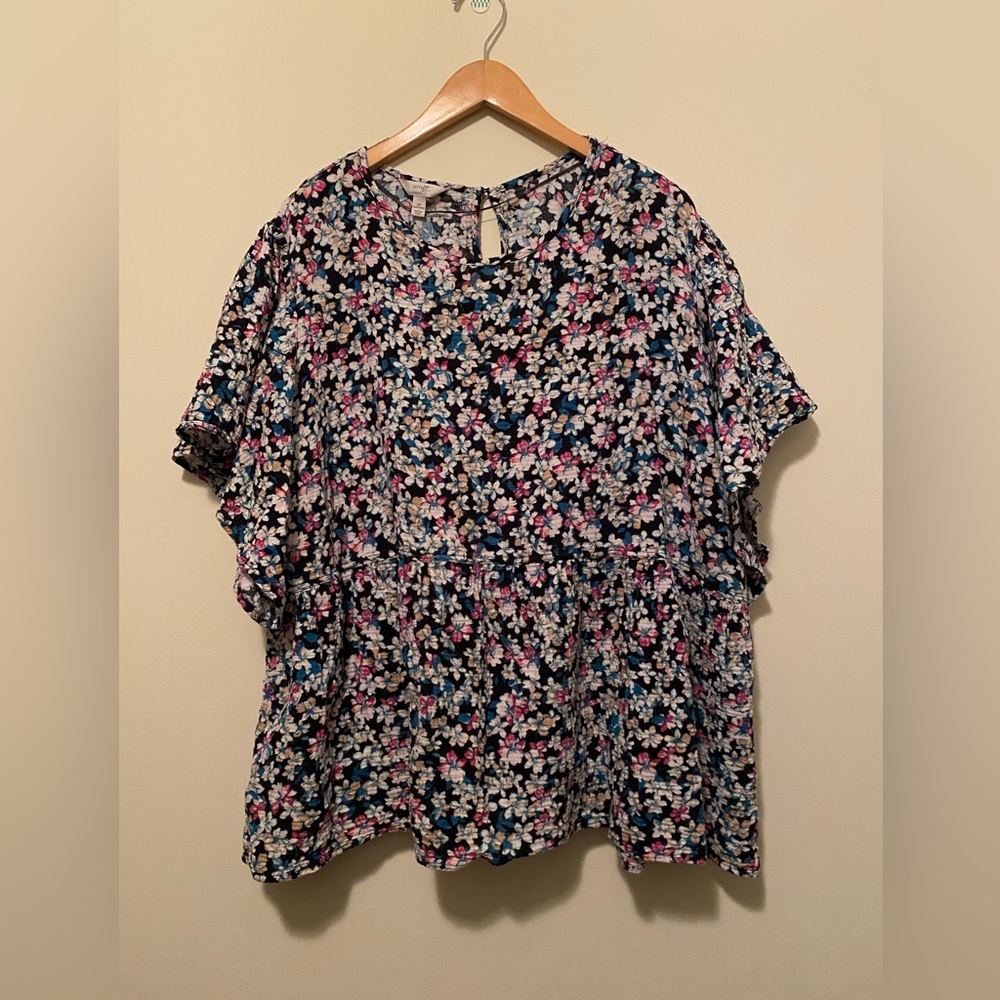 Terra & Sky Navy Floral Short Sleeve Blouse